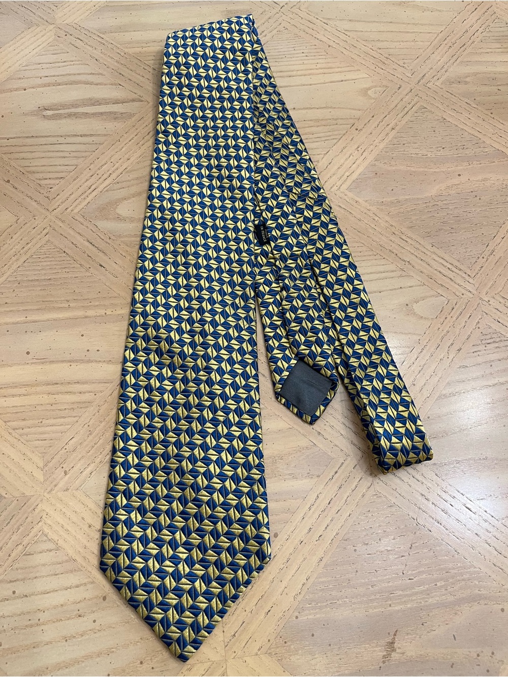 Charvet Navy and Yellow Geometric Silk Tie